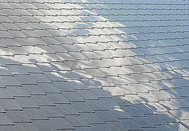 SunStyle | Solarziegel-Solardach-Solarpanel-photovoltaikanlage-Nahaufnahme