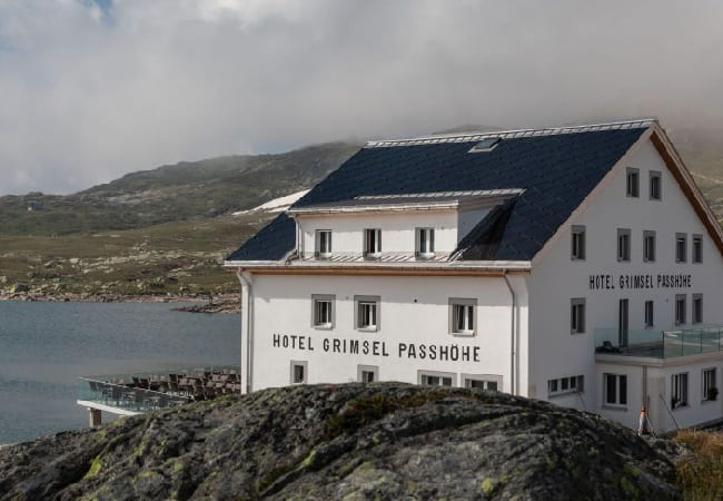 SunStyle Photovoltaic Solar Hotel Grimselpass DragonScale solar roof