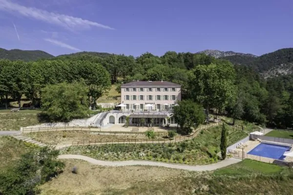 Terracotta solar tiles on an 18th century house in France | SunStyle