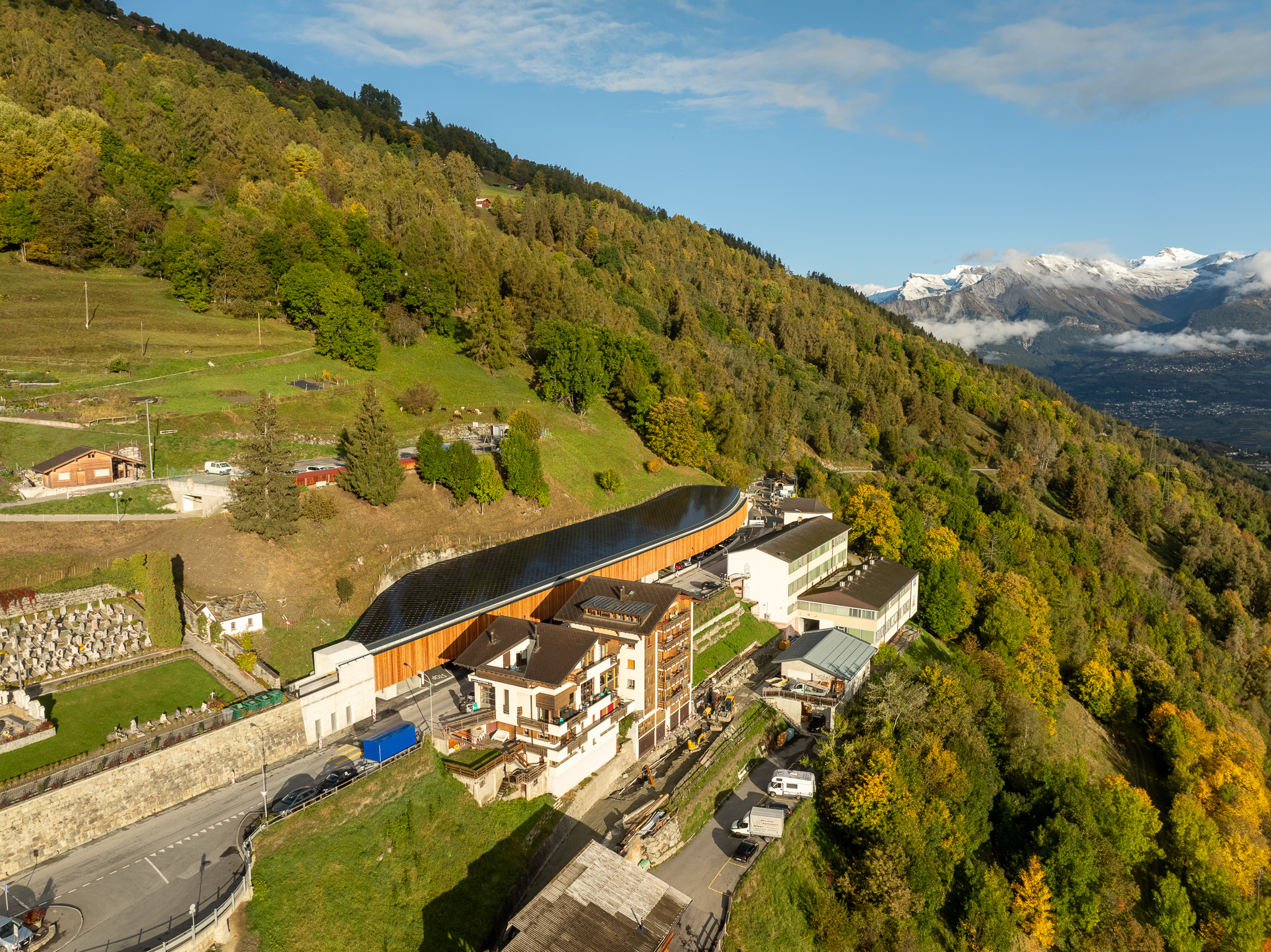 Sustainable | Parking Hérémence | SunStyle